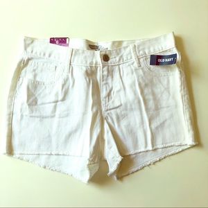 Old Navy size 6 Classic white denim shorts